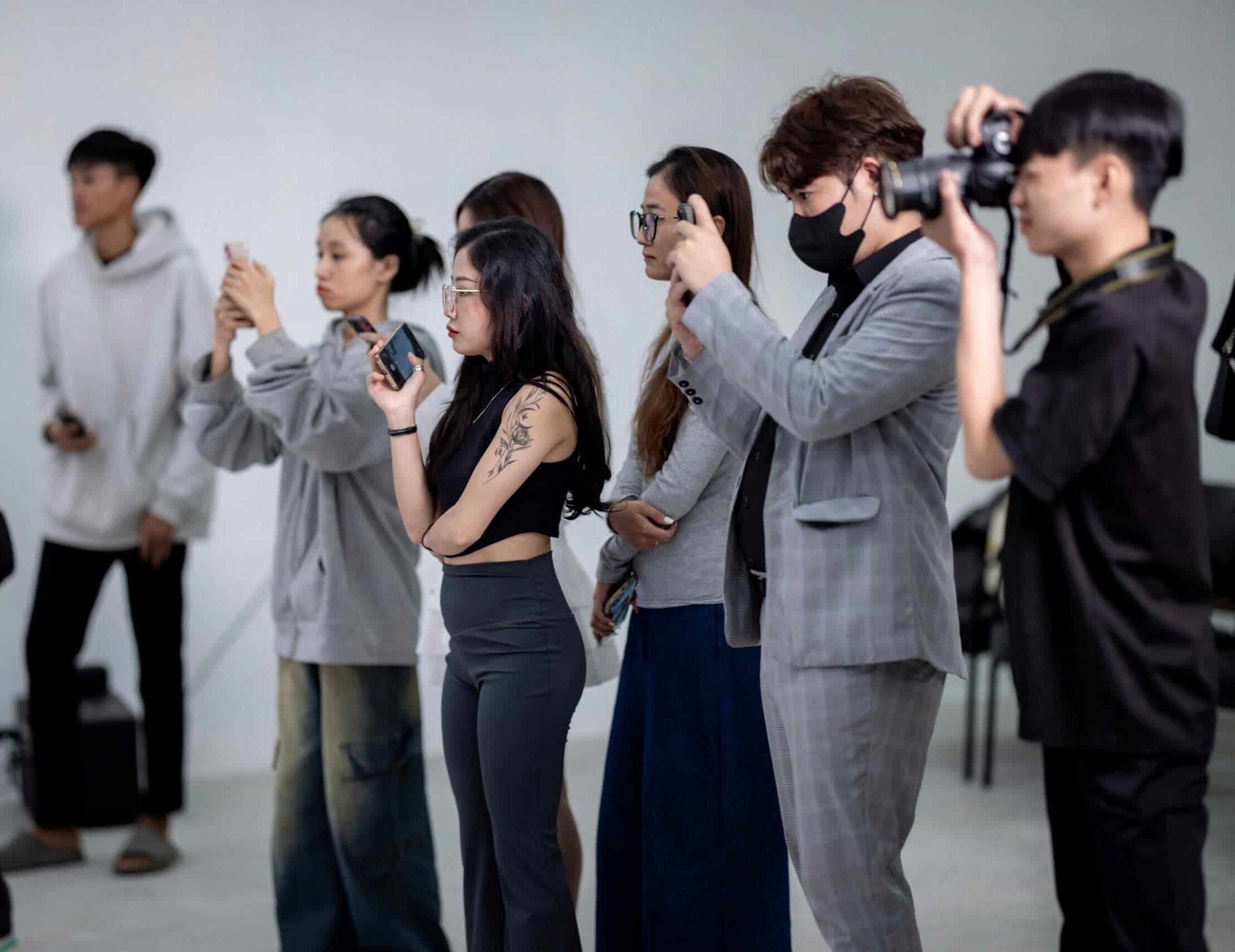 Dịch vụ chụp ảnh thẻ tận nơi cho Công ty và Doanh Nghiệp tại Bình Dương