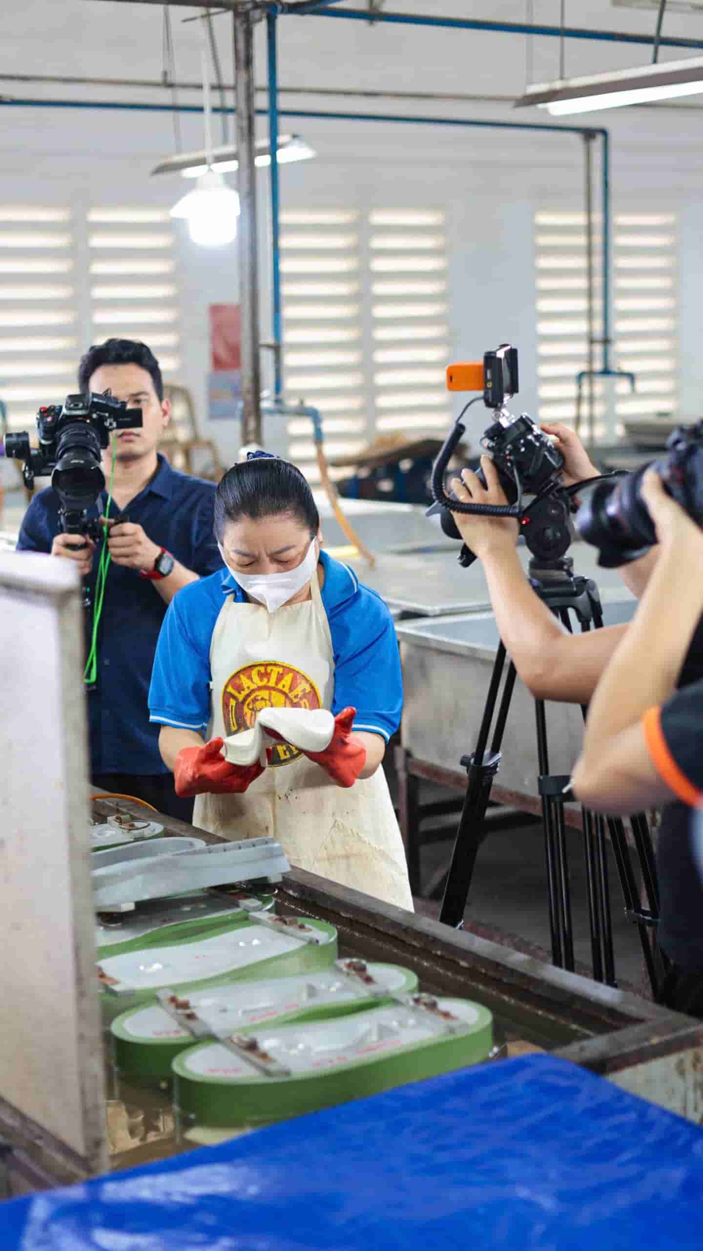 Dịch Vụ Sản Xuất TVC Quảng Cáo – Phim Tài Liệu Doanh Nghiệp Tại TP.HCM